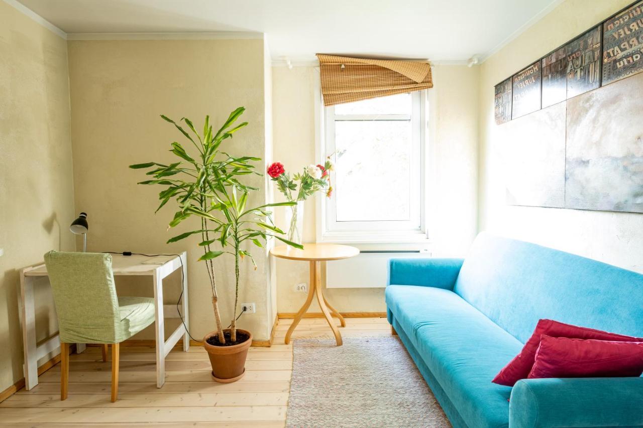 Artists Apartment Near Telliskivi Creative Centre Tallinn Ngoại thất bức ảnh